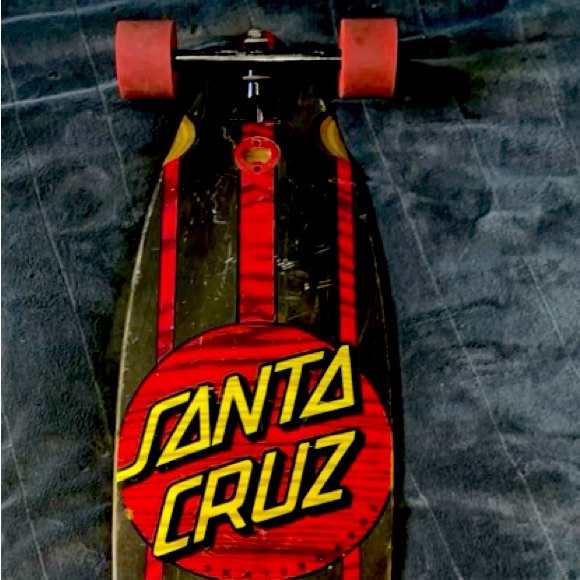 Santa Cruz Cruzer Longboard Skateboard with Bottle Opener 🙂‍↕️ - Picture 2 of 2
